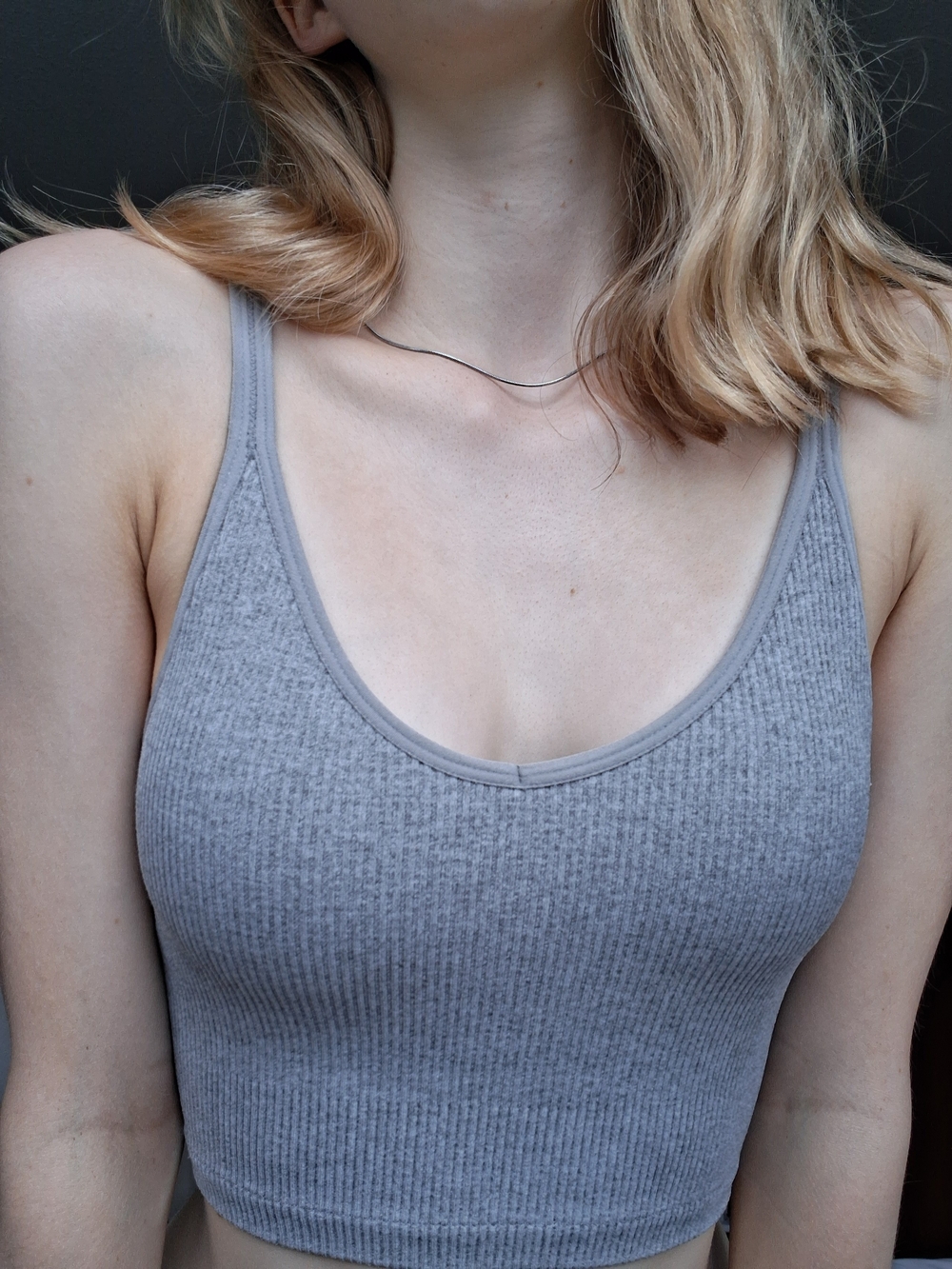 Lemon Gray Ribbed Crop Tank Top - Picture 4 of 7